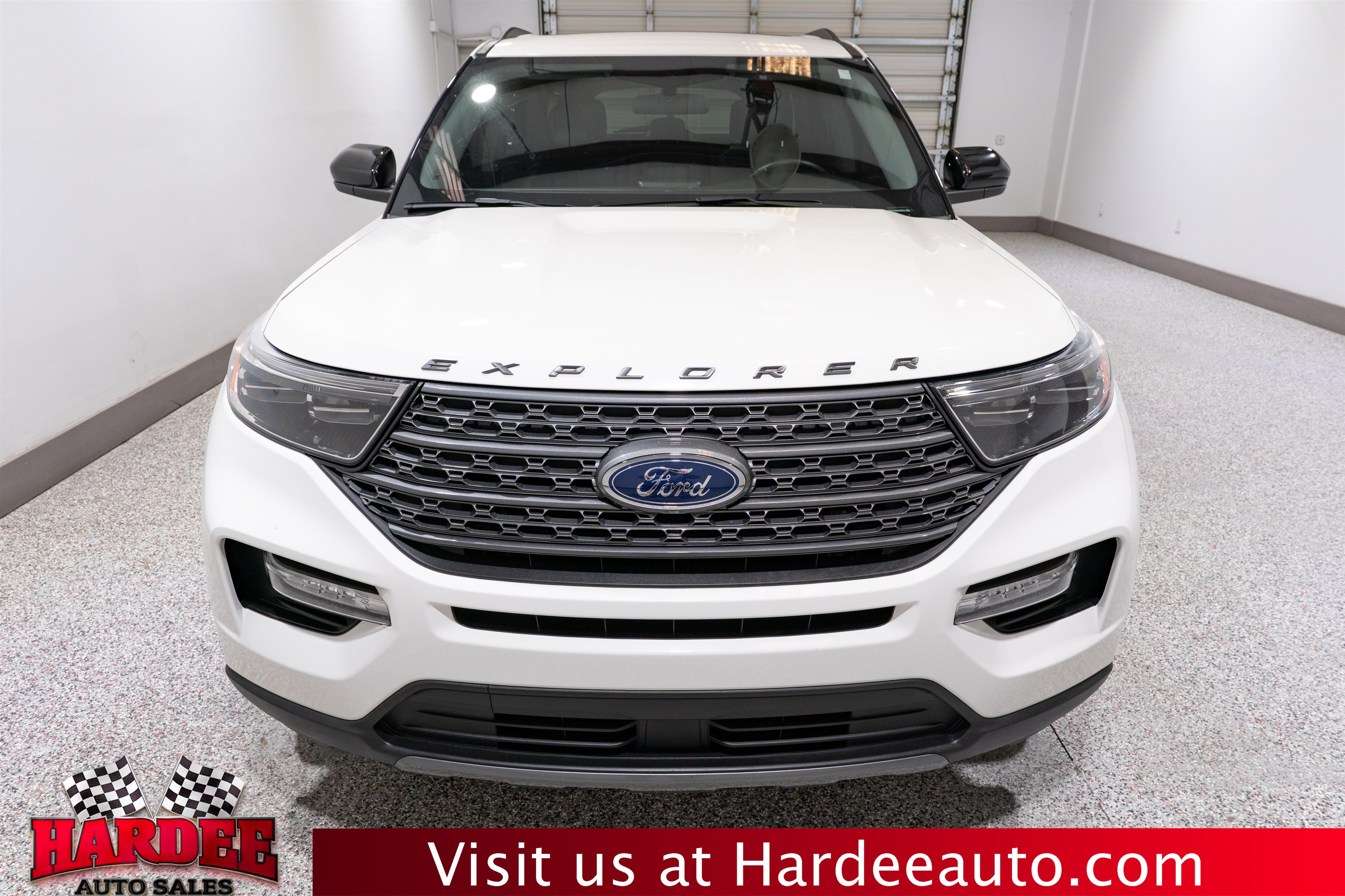 Used 2022 Ford Explorer XLT w/ Equipment Group 202A RWD image 7