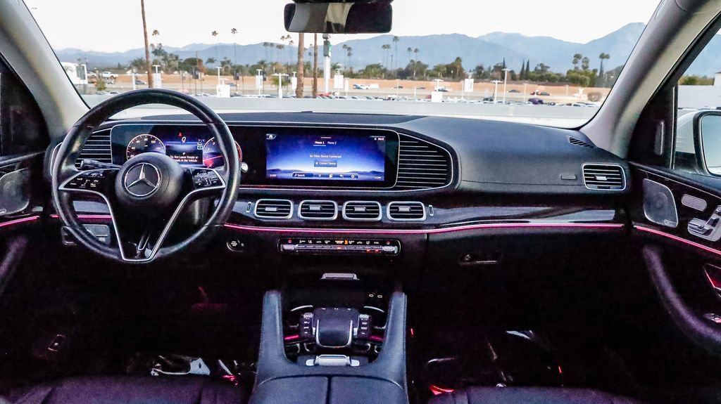 Used 2024 Mercedes-Benz GLS 450 4MATIC image 14