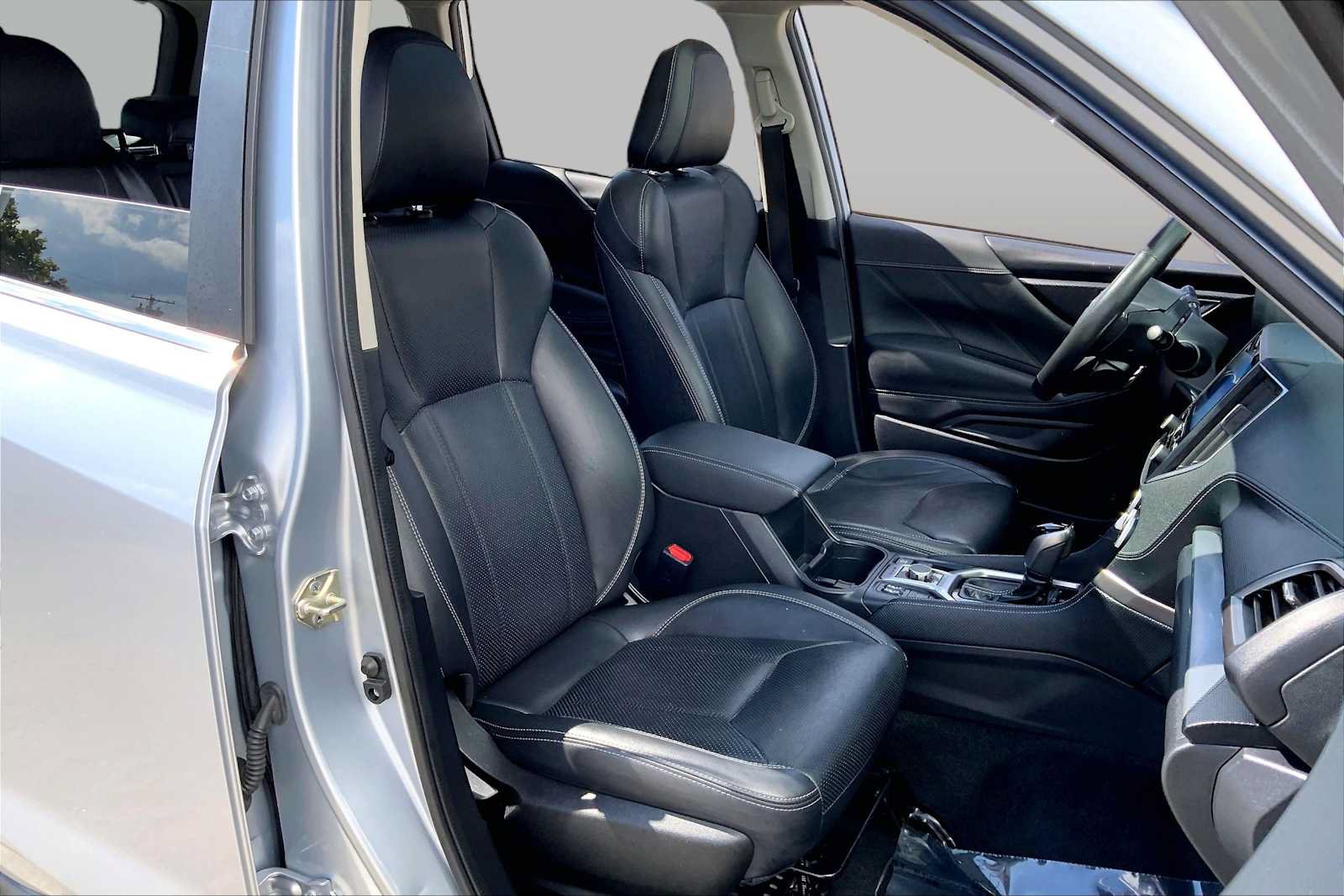 Used 2020 Subaru Forester Limited AWD/4WD image 8