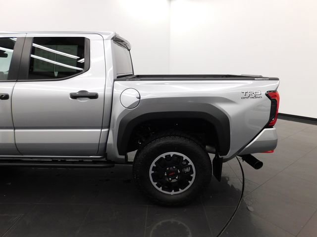 Used 2024 Toyota Tacoma TRD Off-Road image 16