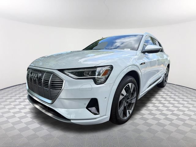 Used 2022 Audi e-tron Premium Plus AWD/4WD image 1