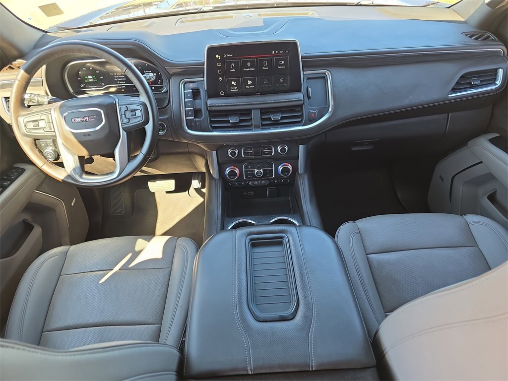Used 2023 GMC Yukon SLT w/ SLT Premium Package image 9