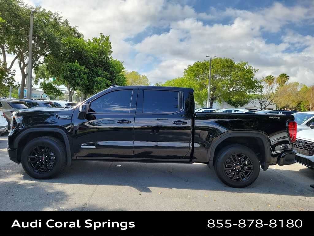 Used 2025 GMC Sierra 1500 Elevation w/ Preferred Package AWD/4WD image 11
