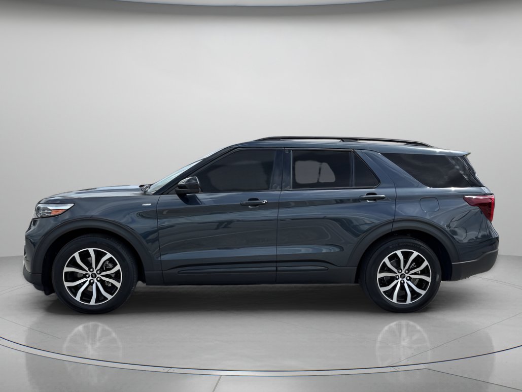 Certified 2023 Ford Explorer ST-Line w/ Class IV Trailer Tow Package image 5