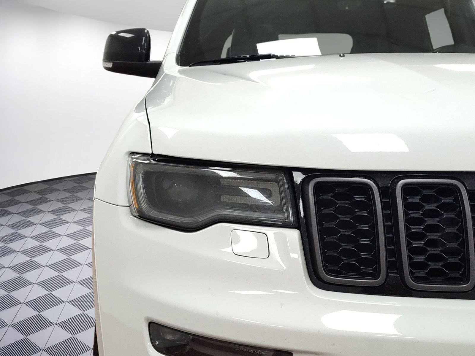 Used 2019 Jeep Grand Cherokee Limited X image 10