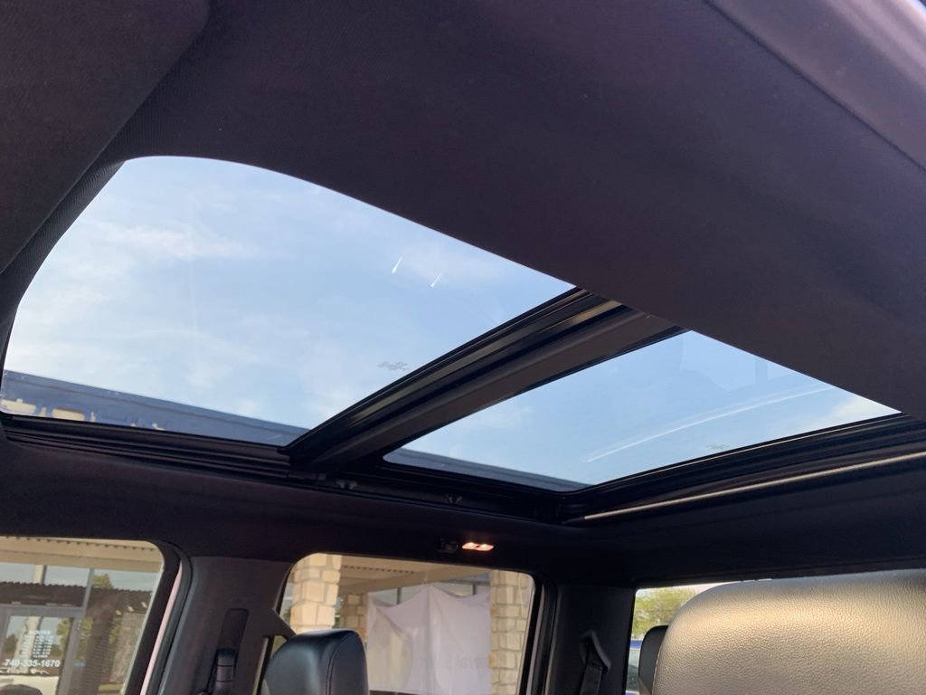 Used 2019 Ford F150 Raptor w/ Equipment Group 802A Luxury AWD/4WD image 25