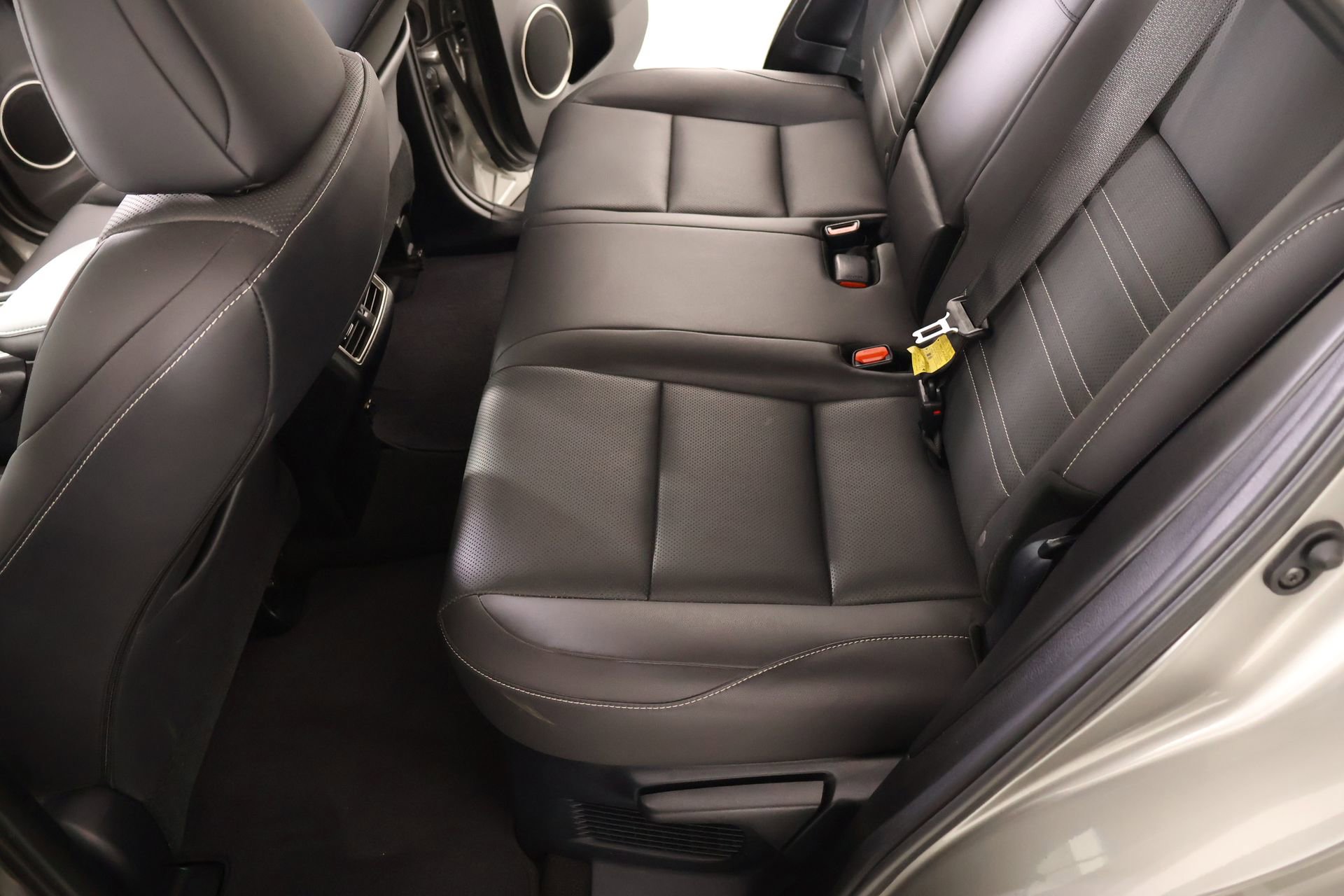 Used 2018 Lexus NX 300 FWD w/ Premium Package image 13