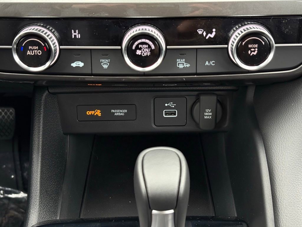 New 2025 Acura Integra FWD image 18