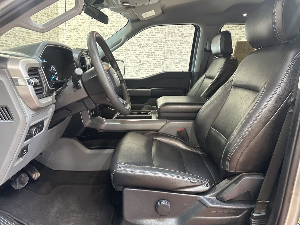 Used 2022 Ford F150 XLT w/ Trailer Tow Package image 19
