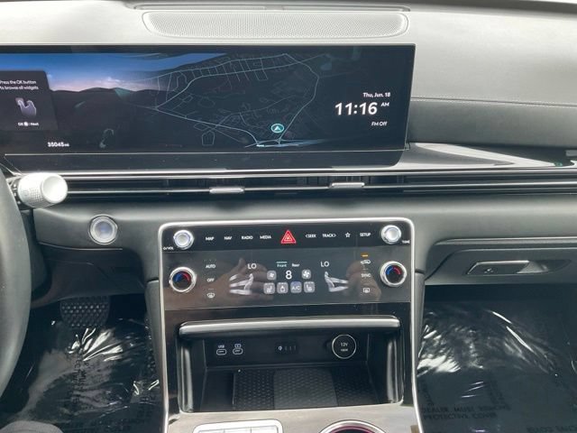 Used 2025 Genesis GV80 2.5T Standard AWD/4WD image 19