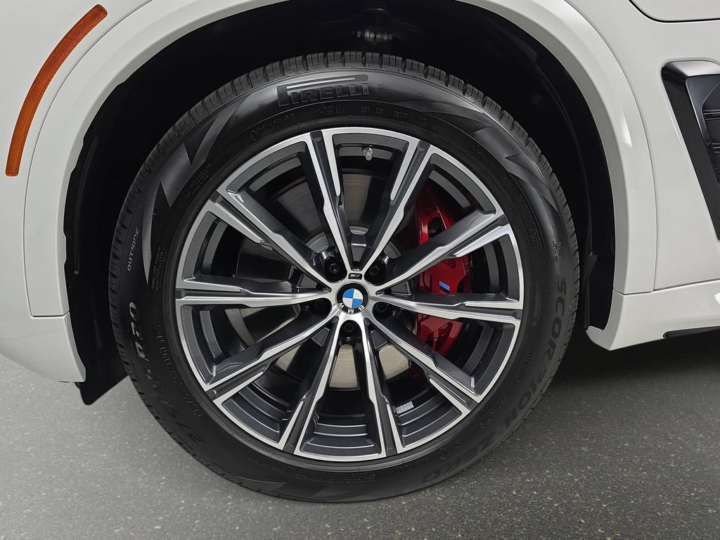 New 2026 BMW X5 xDrive50e w/ M Sport Package AWD/4WD image 32