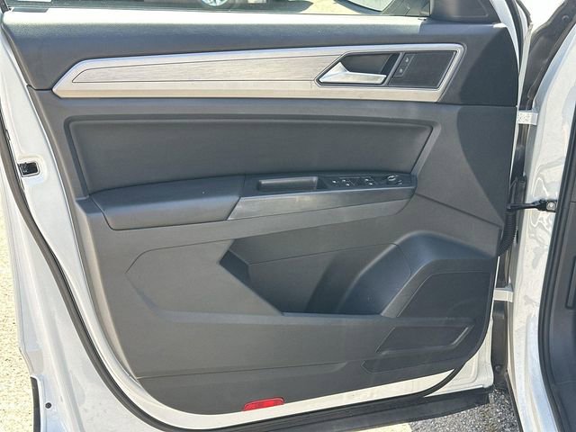 Used 2019 Volkswagen Atlas SE w/ Towing Package image 20