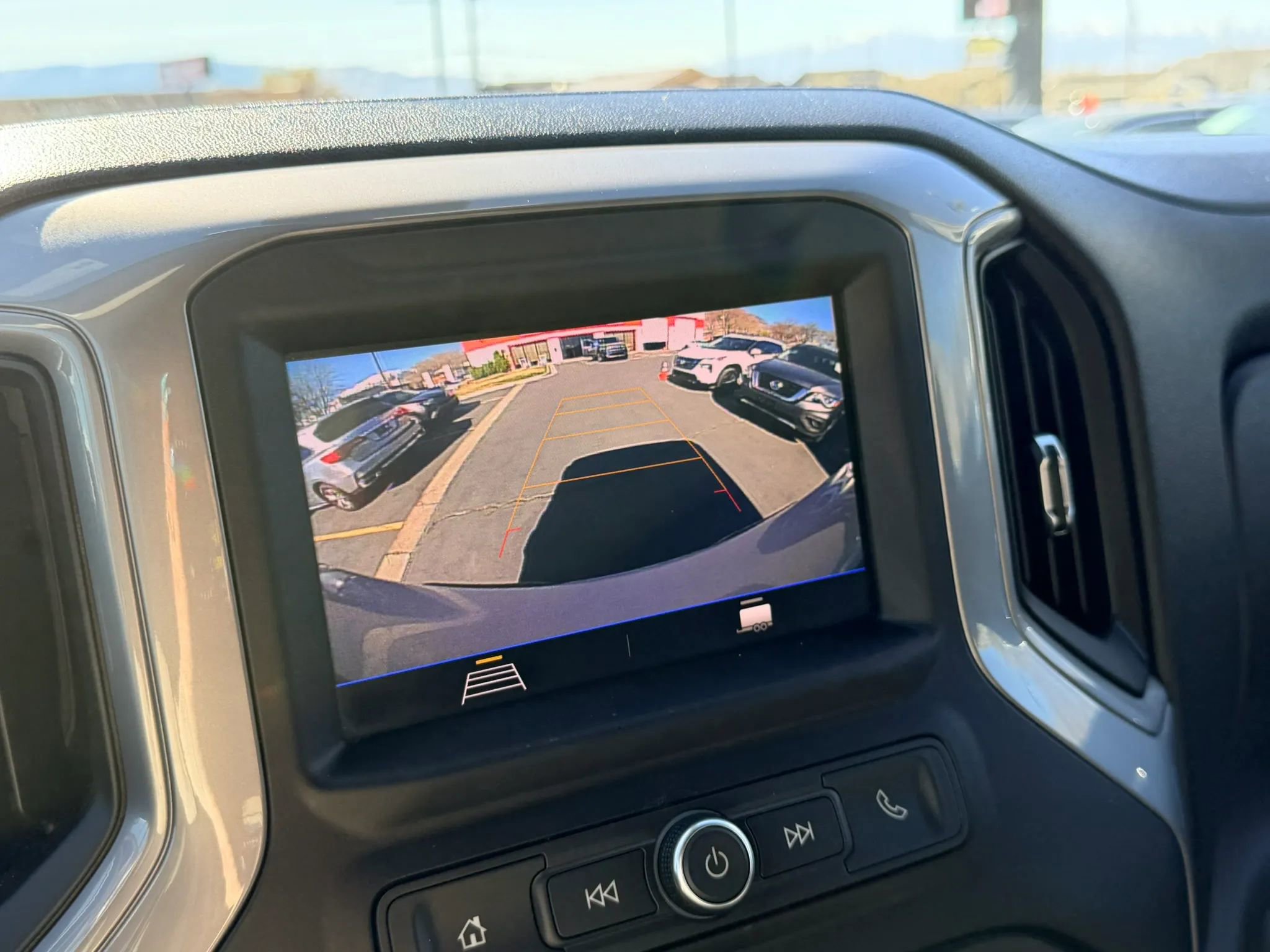 Used 2021 Chevrolet Silverado 1500 Custom Trail Boss w/ Safety Confidence Package AWD/4WD image 21