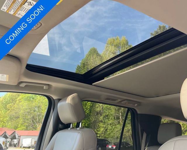 Used 2020 Ford Expedition XLT w/ Equipment Group 202A image 4