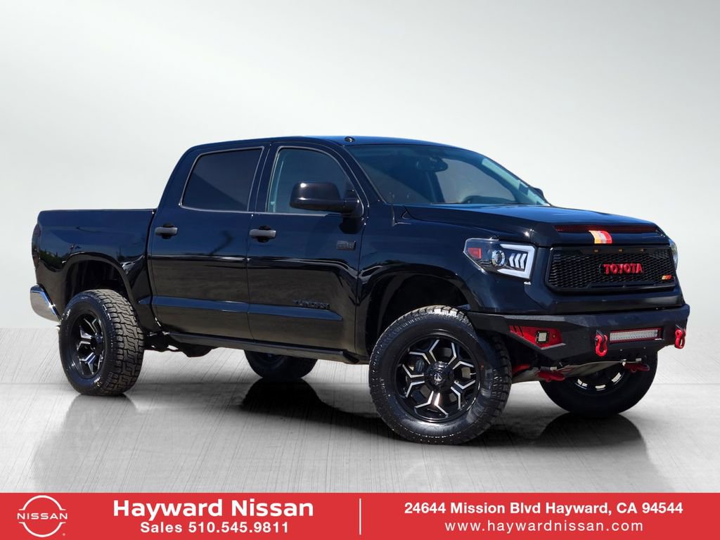 Used 2016 Toyota Tundra SR5 w/ SR5 Upgrade Package AWD/4WD image 1