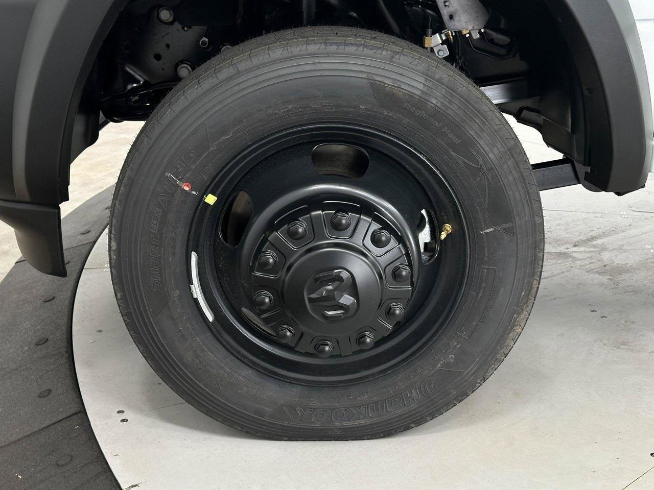 New 2024 RAM 5500 Tradesman image 33