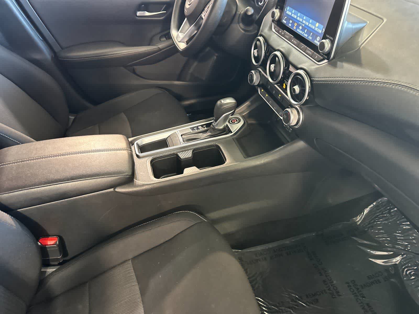 Used 2024 Nissan Sentra SV FWD image 16