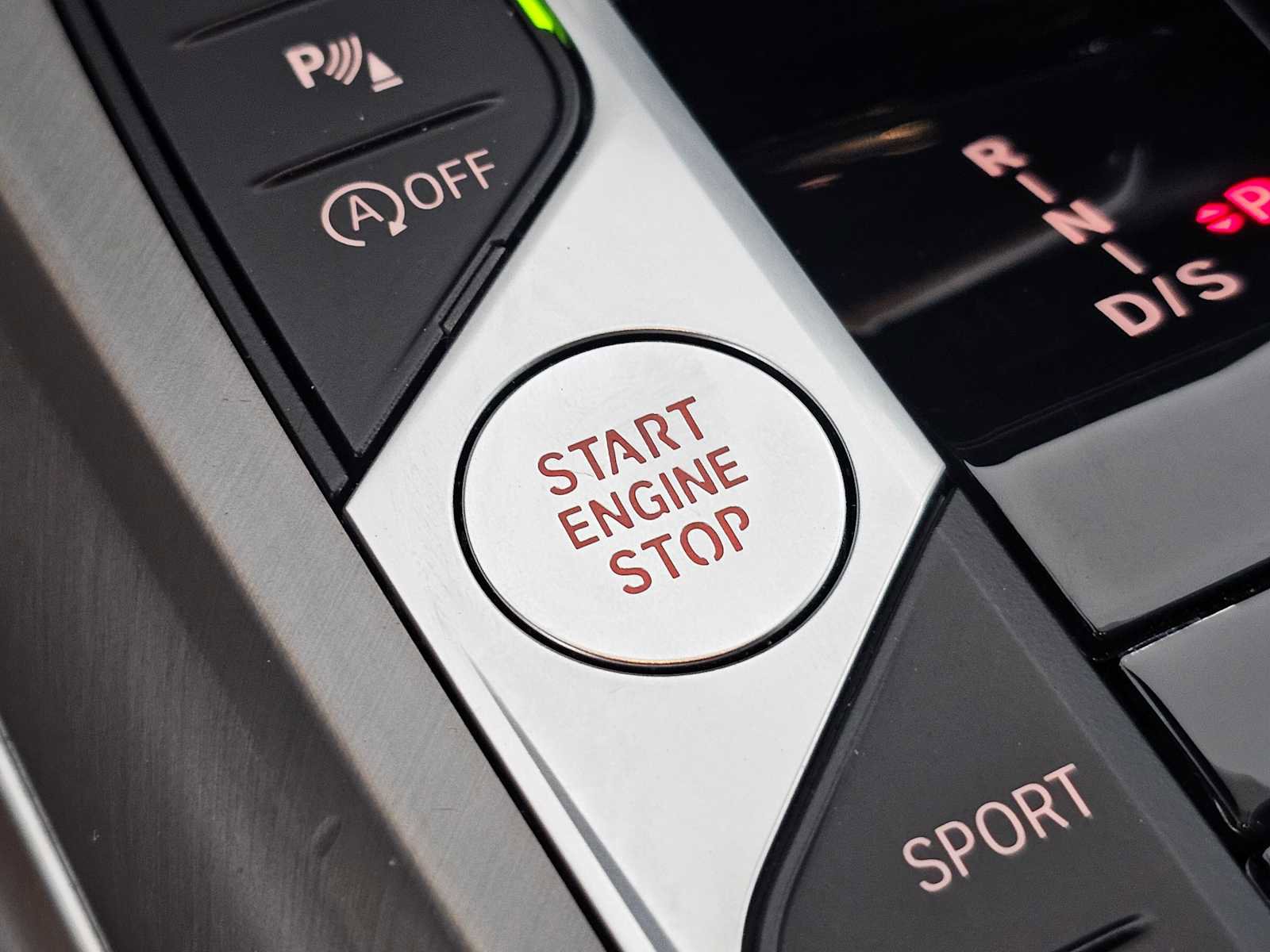 Used 2025 BMW 430i xDrive w/ M Sport Package image 29