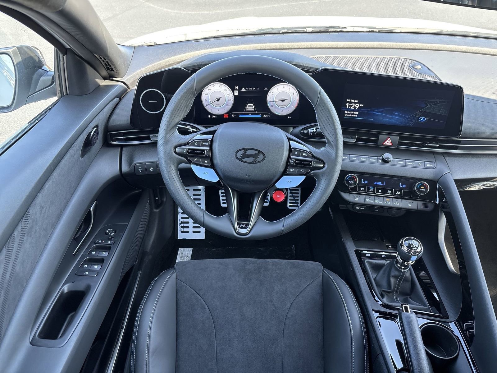 New 2025 Hyundai Elantra N image 15