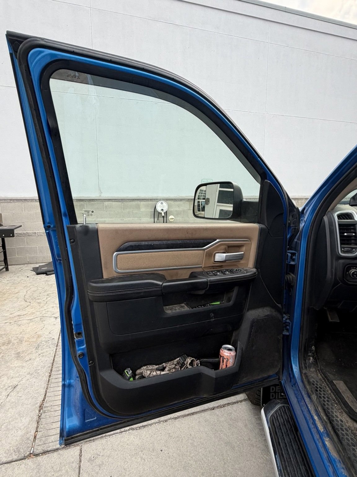 Used 2021 RAM 3500 Big Horn AWD/4WD image 15