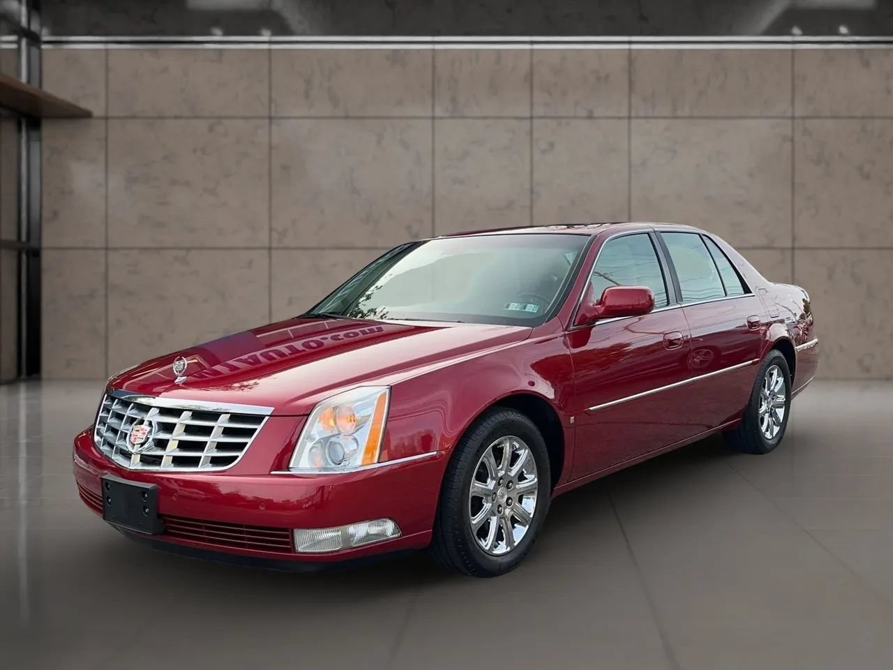 Used 2008 Cadillac DTS w/ Sun And Sound Package FWD image 1