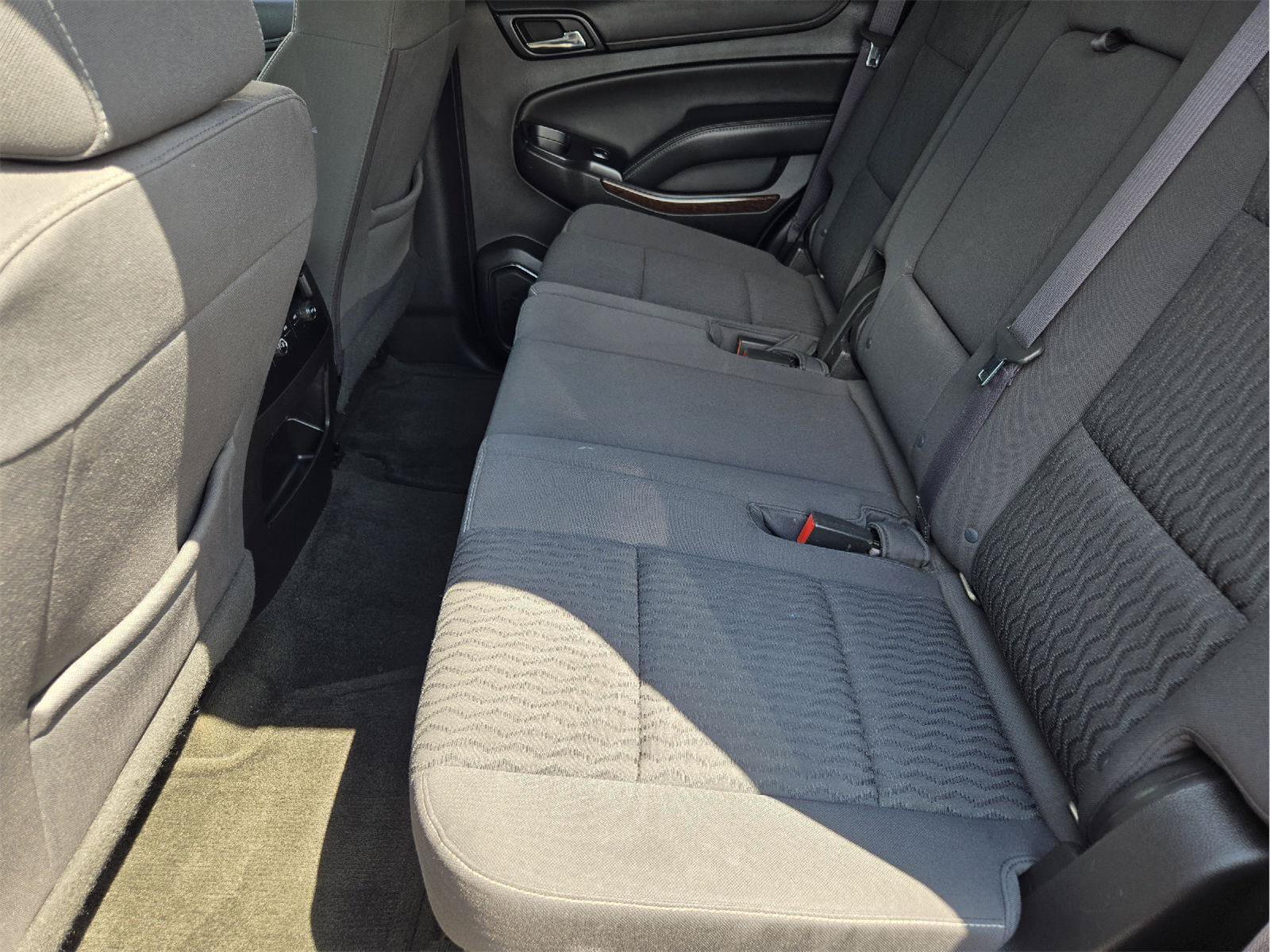 Used 2016 GMC Yukon SLE w/ Convenience Package RWD image 28