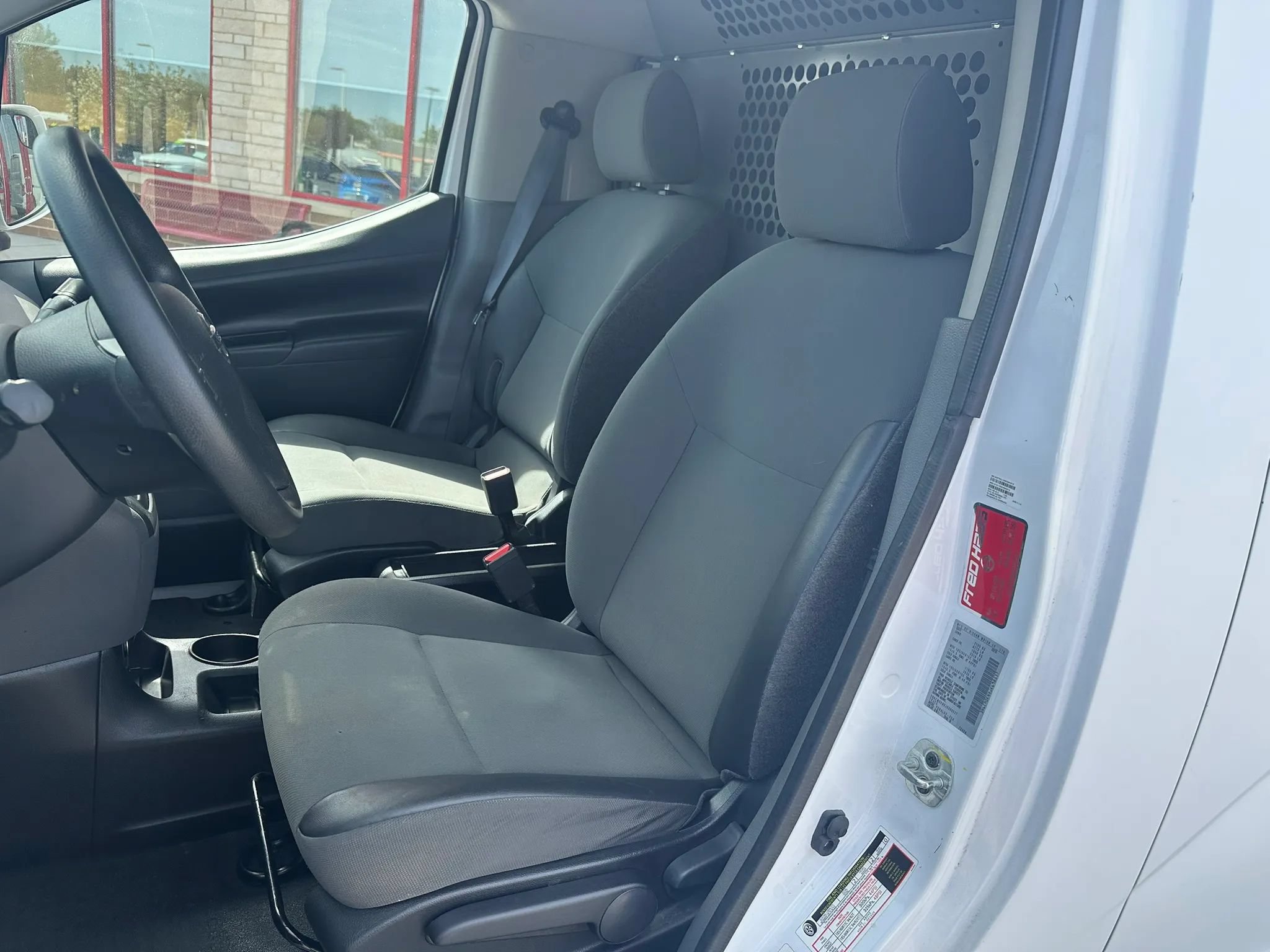 Used 2018 Nissan NV200 SV w/ Navigation Package FWD image 9