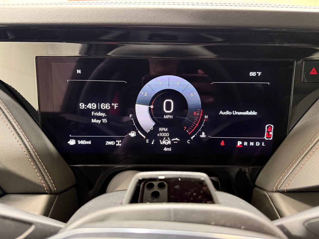 New 2026 GMC Yukon XL AT4 w/ AT4 Premium Plus Package AWD/4WD image 32