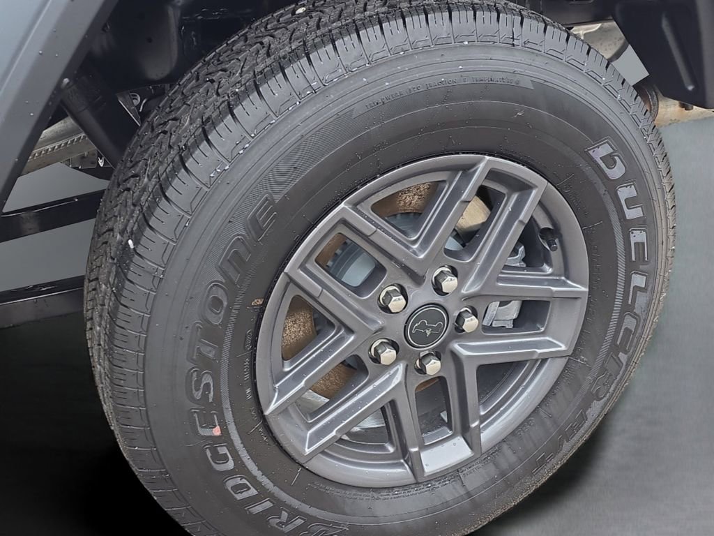 New 2025 Jeep Gladiator Sport image 11