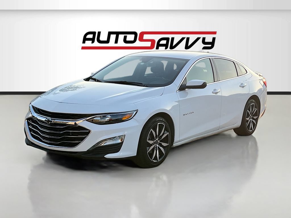 Used 2024 Chevrolet Malibu RS w/ LPO, Floor Liner Package FWD image 3