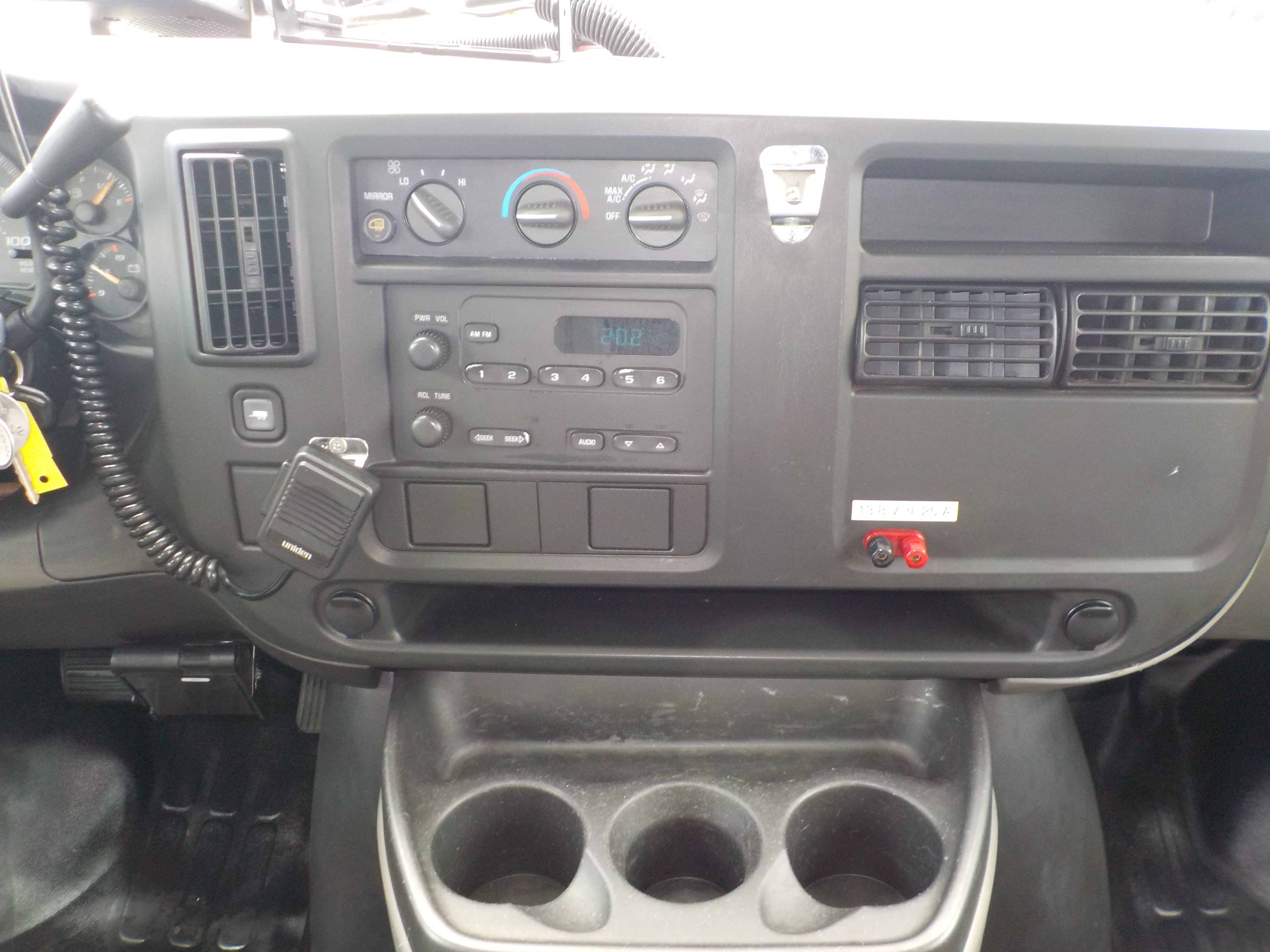 Used 2005 Chevrolet Express 3500 Extended RWD image 23