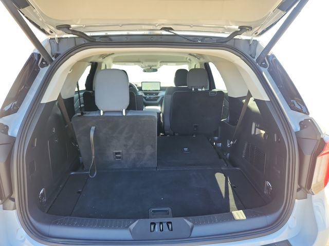 Used 2025 Ford Explorer Active image 19