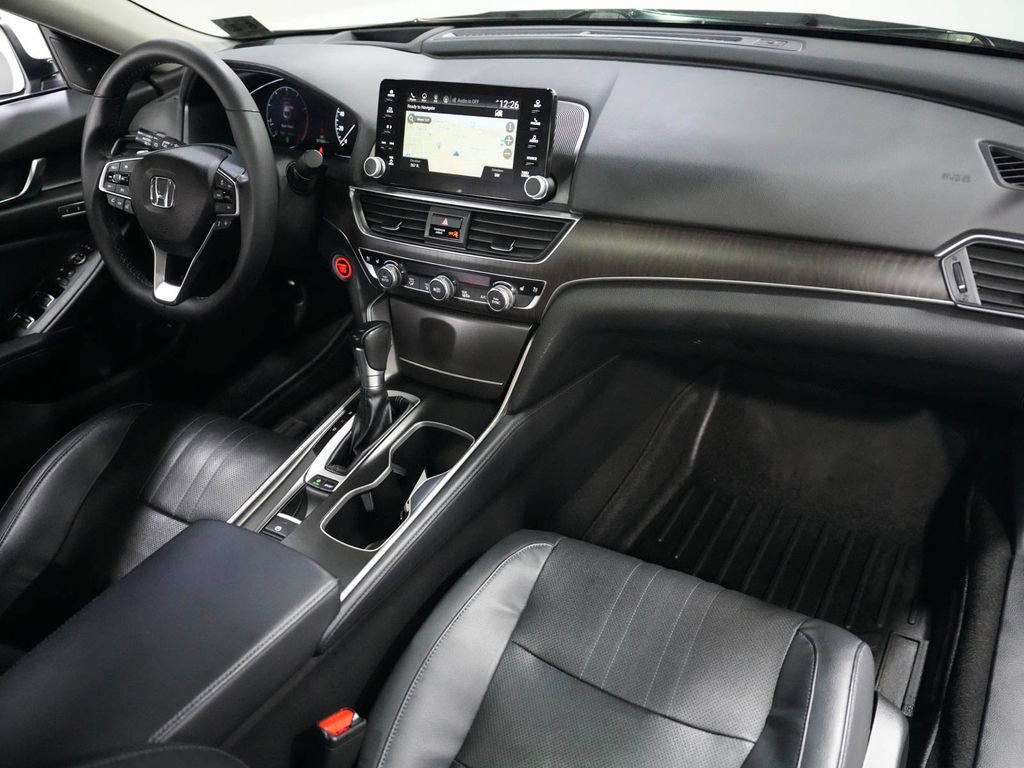 Used 2018 Honda Accord Touring image 37
