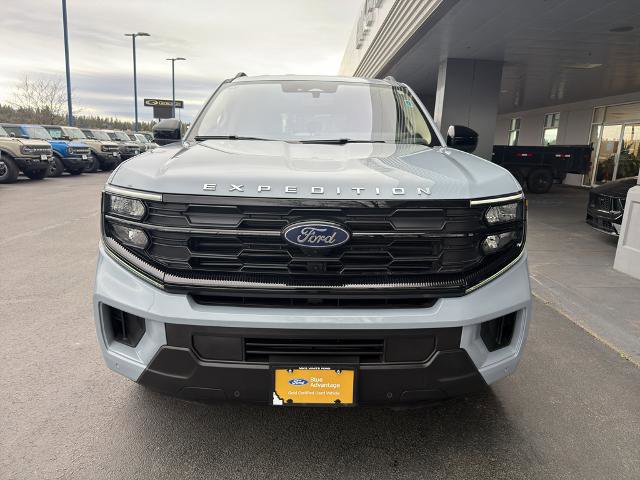 Certified 2025 Ford Expedition Active AWD/4WD image 2