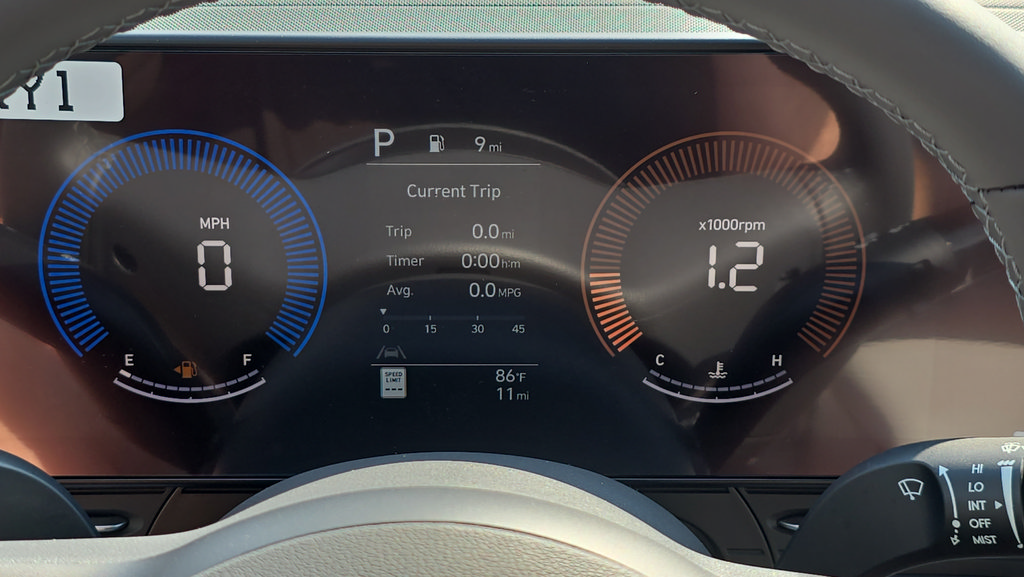 New 2027 Hyundai Kona SEL Sport AWD/4WD image 17