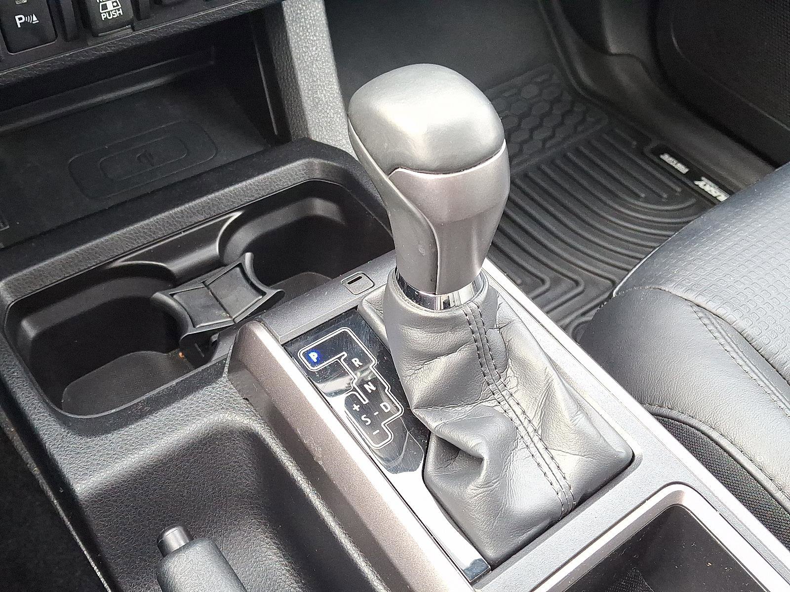 Used 2023 Toyota Tacoma Limited w/ Nightshade Package image 15