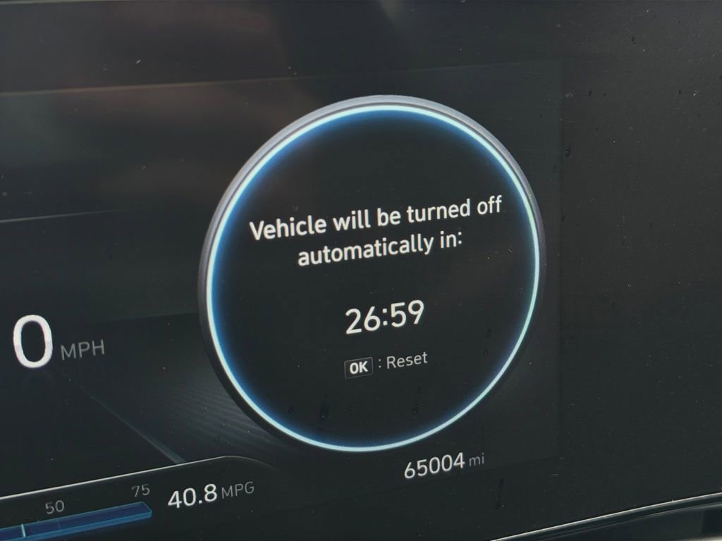 Used 2023 Hyundai Elantra Limited image 21