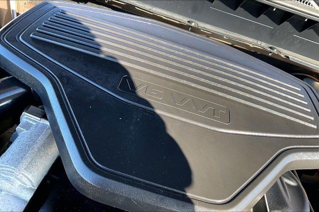 Used 2019 Chevrolet Blazer LT w/ Sun and Wheels Package image 40