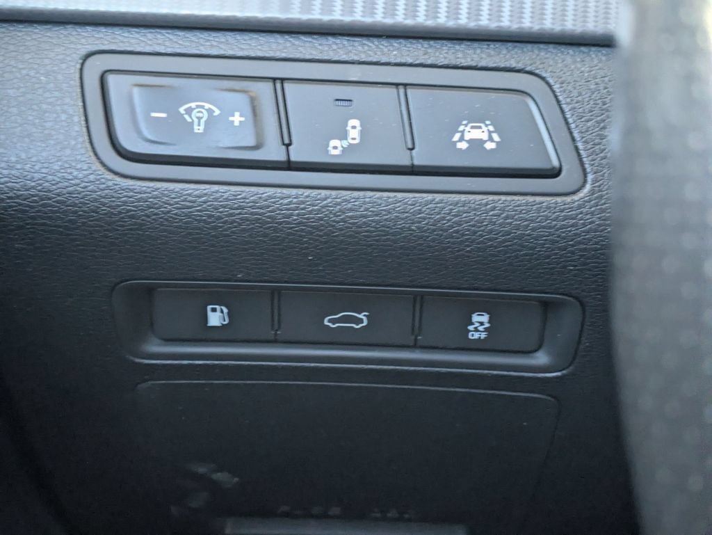 Used 2018 Hyundai Sonata Limited FWD image 27
