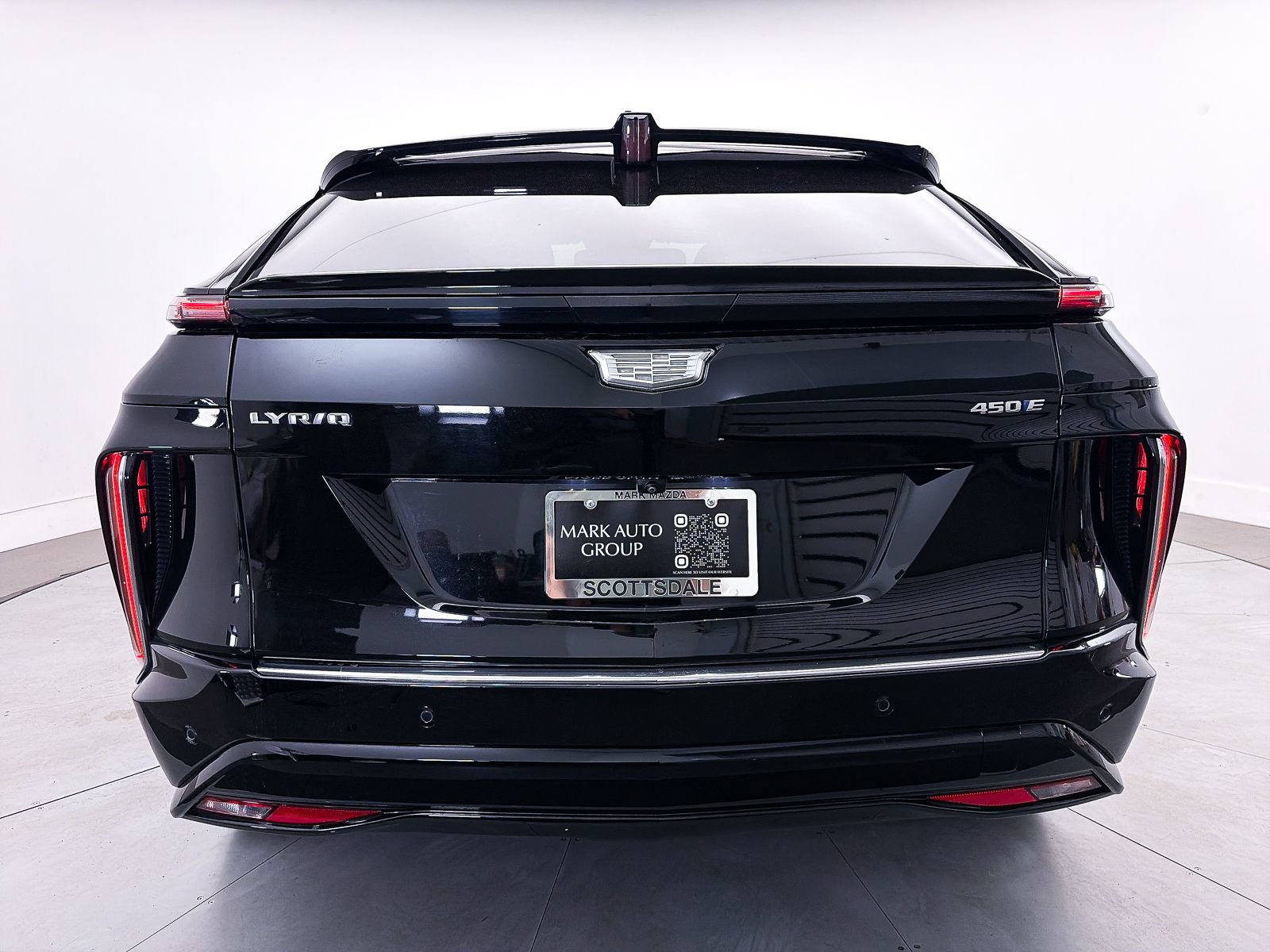 Used 2024 Cadillac Lyriq Tech RWD image 18