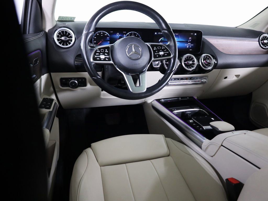 Certified 2023 Mercedes-Benz GLA 250 4MATIC w/ Premium Package image 29