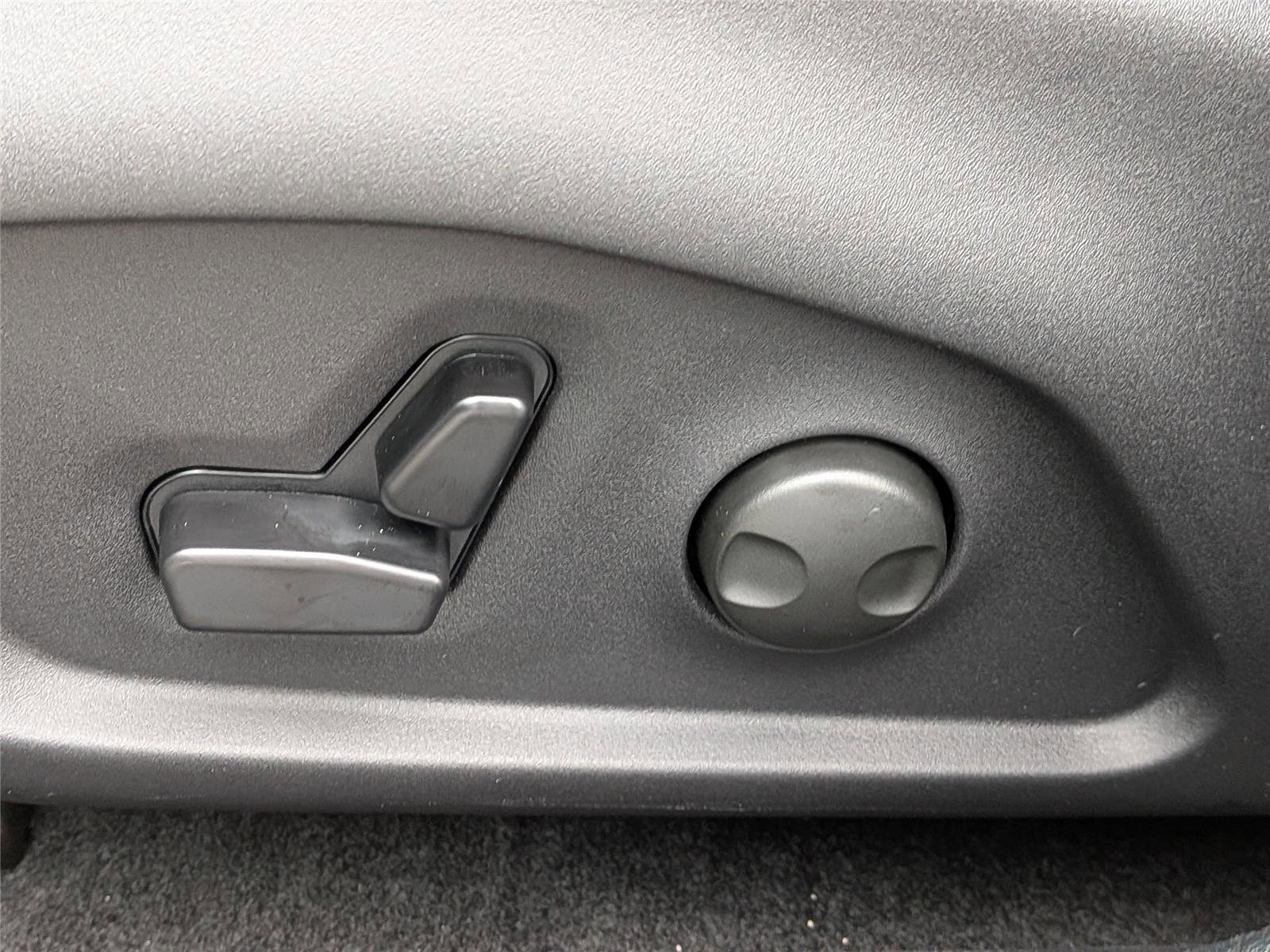 New 2026 Jeep Compass Trailhawk image 21