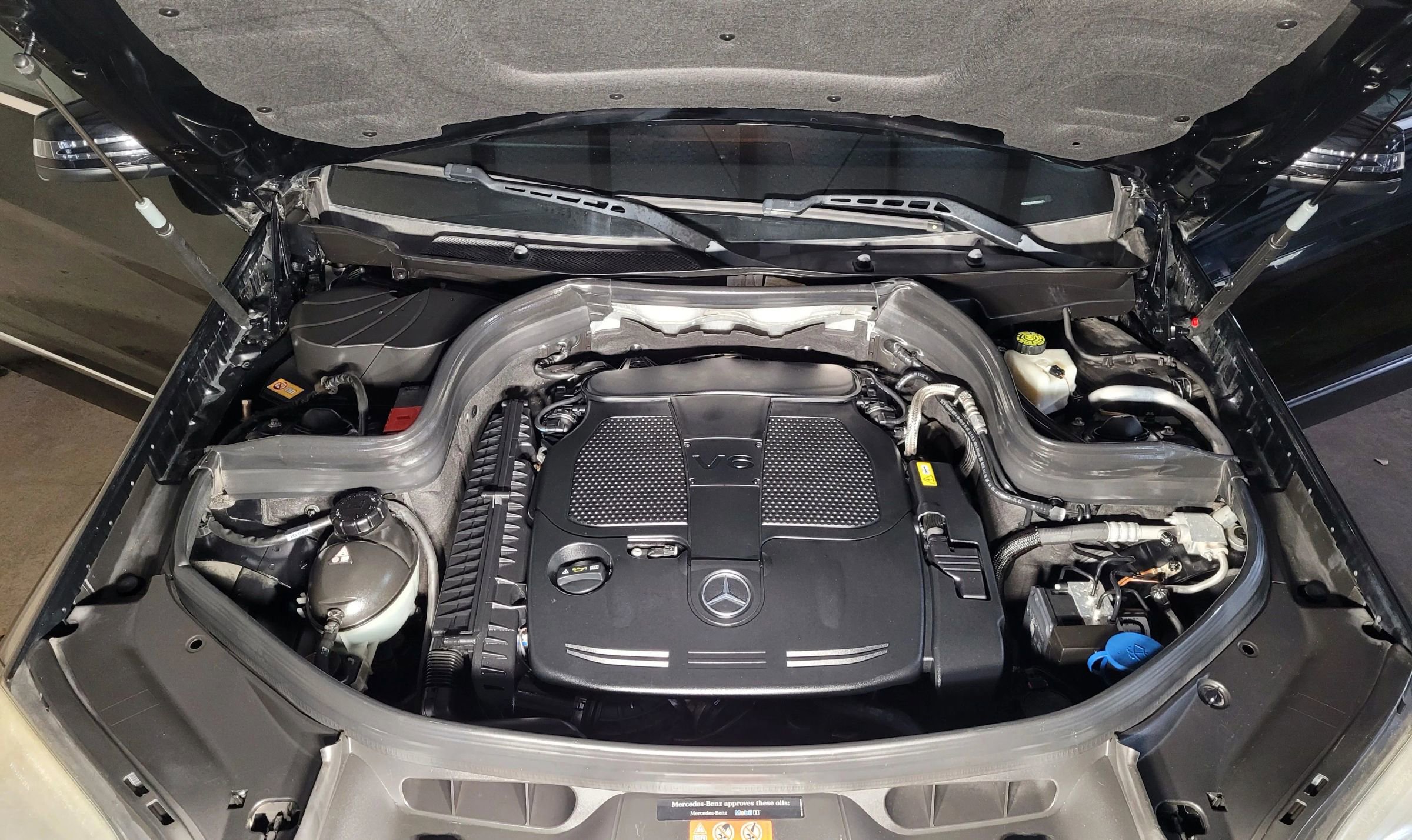 Used 2015 Mercedes-Benz GLK 350 4MATIC image 43