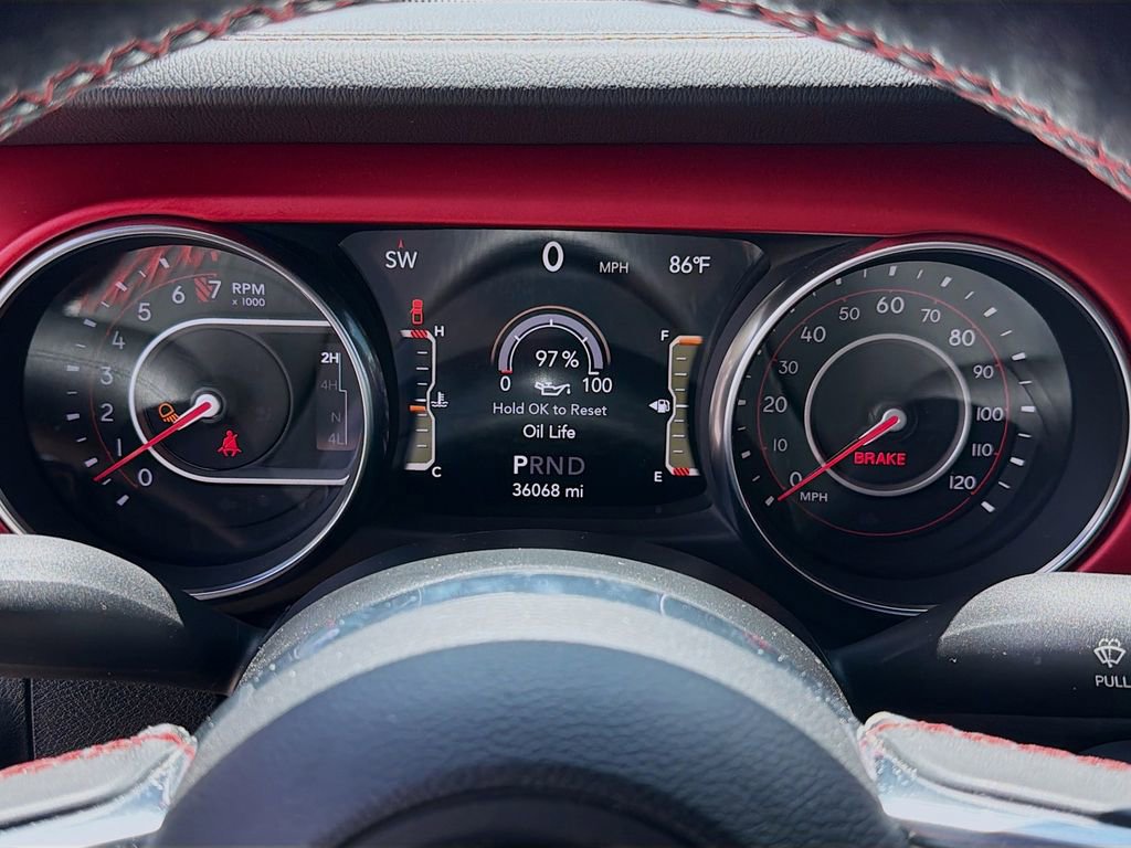 Used 2020 Jeep Gladiator Rubicon AWD/4WD image 39