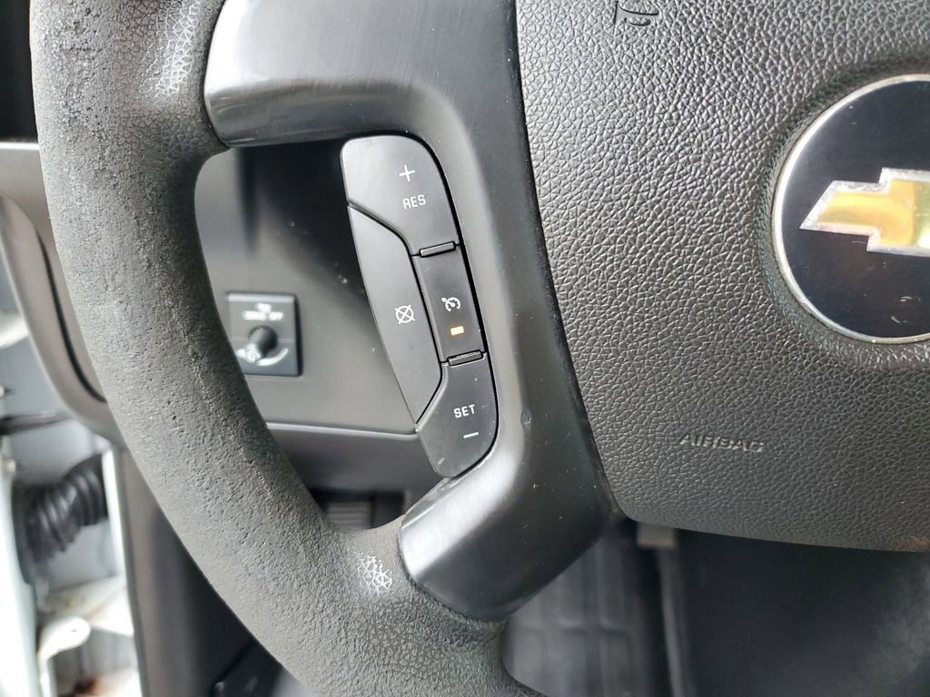 Used 2014 Chevrolet Express 2500 w/ Express Access Plus Package image 17