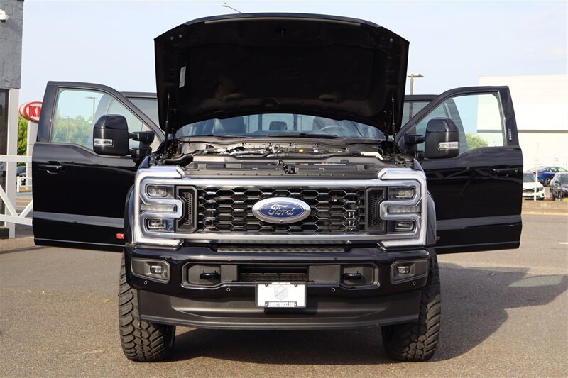 Used 2026 Ford F450 Platinum AWD/4WD image 45