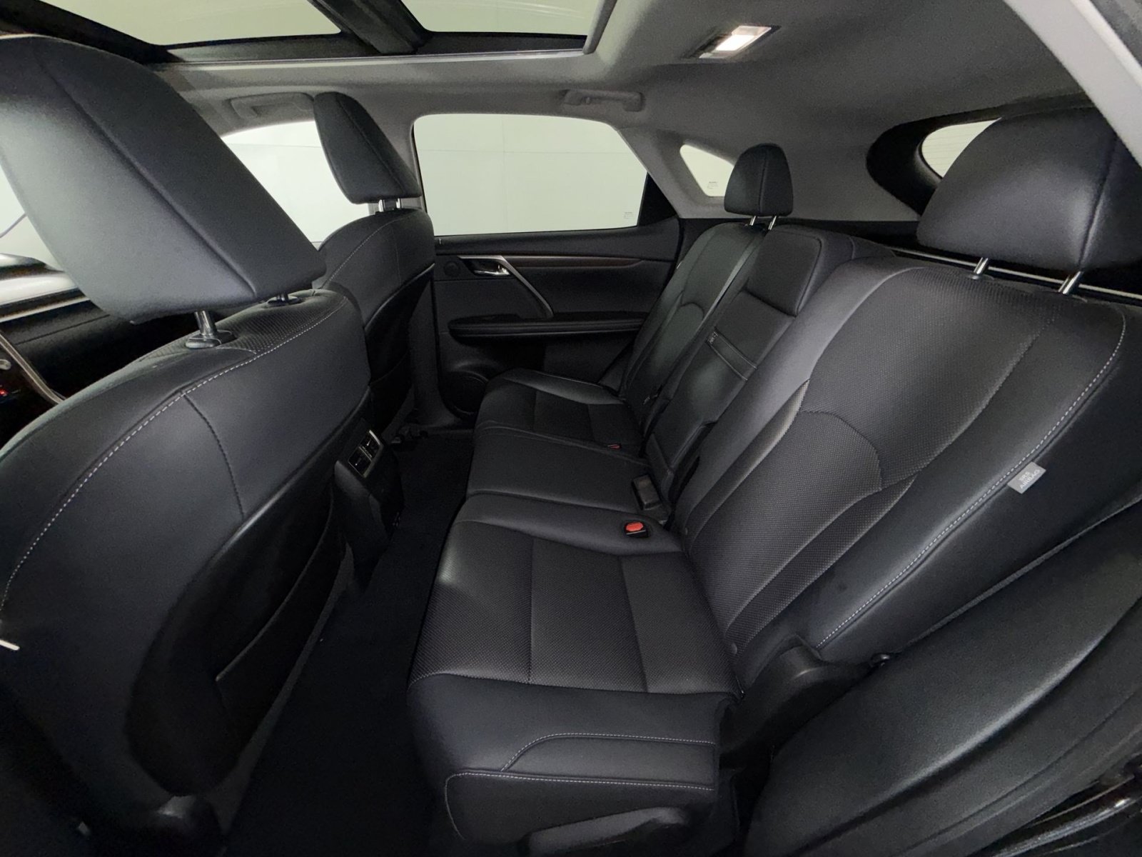Used 2022 Lexus RX 350 AWD w/ Premium Package image 24