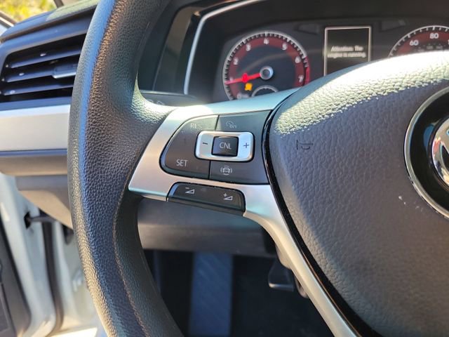 Used 2021 Volkswagen Jetta SE image 13