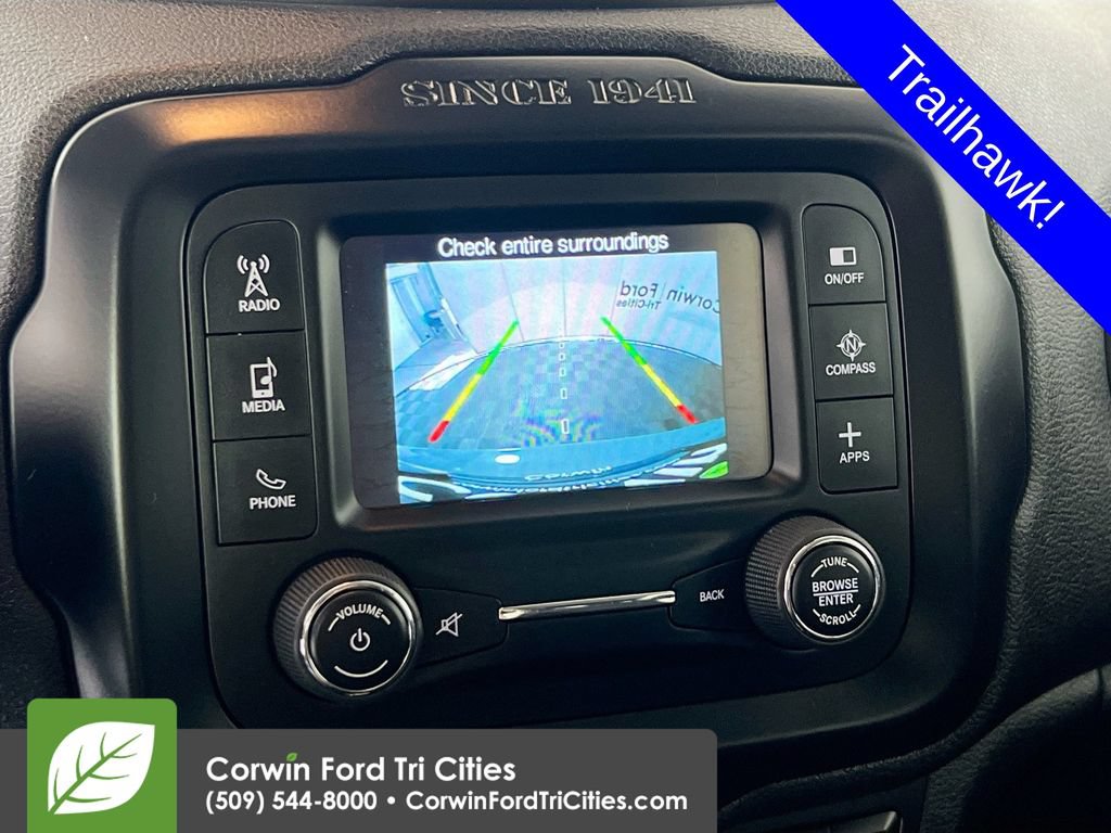 Used 2017 Jeep Renegade Trailhawk w/ Cold Weather Group II AWD/4WD image 20