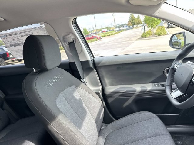 New 2027 Hyundai Ioniq 5 SE RWD image 13